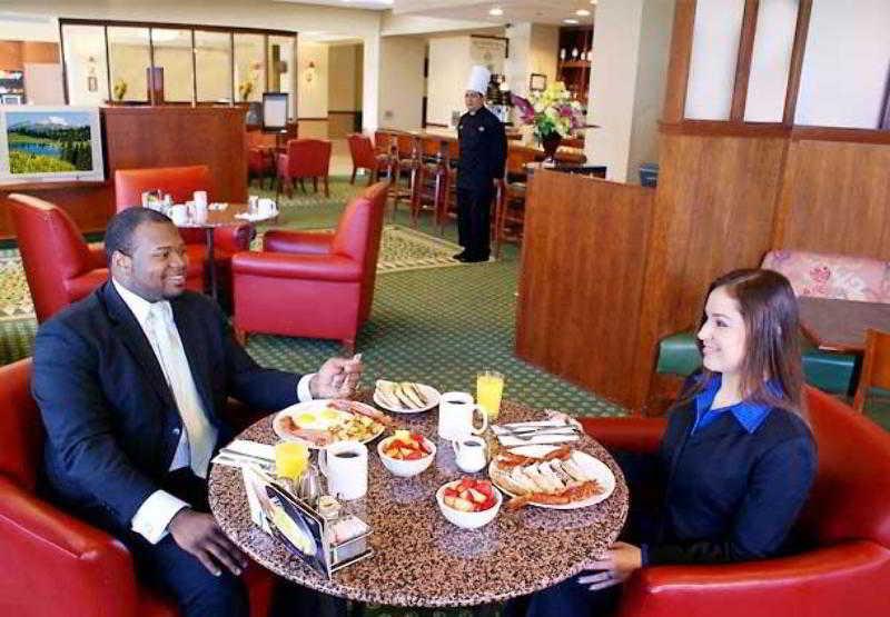 Courtyard By Marriott Richmond Berkeley Hotel Restaurant foto