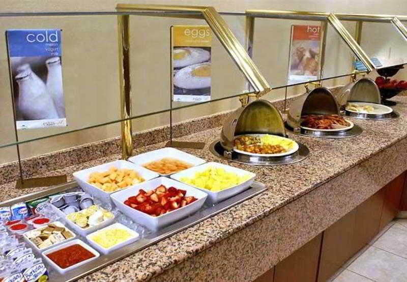 Courtyard By Marriott Richmond Berkeley Hotel Restaurant foto